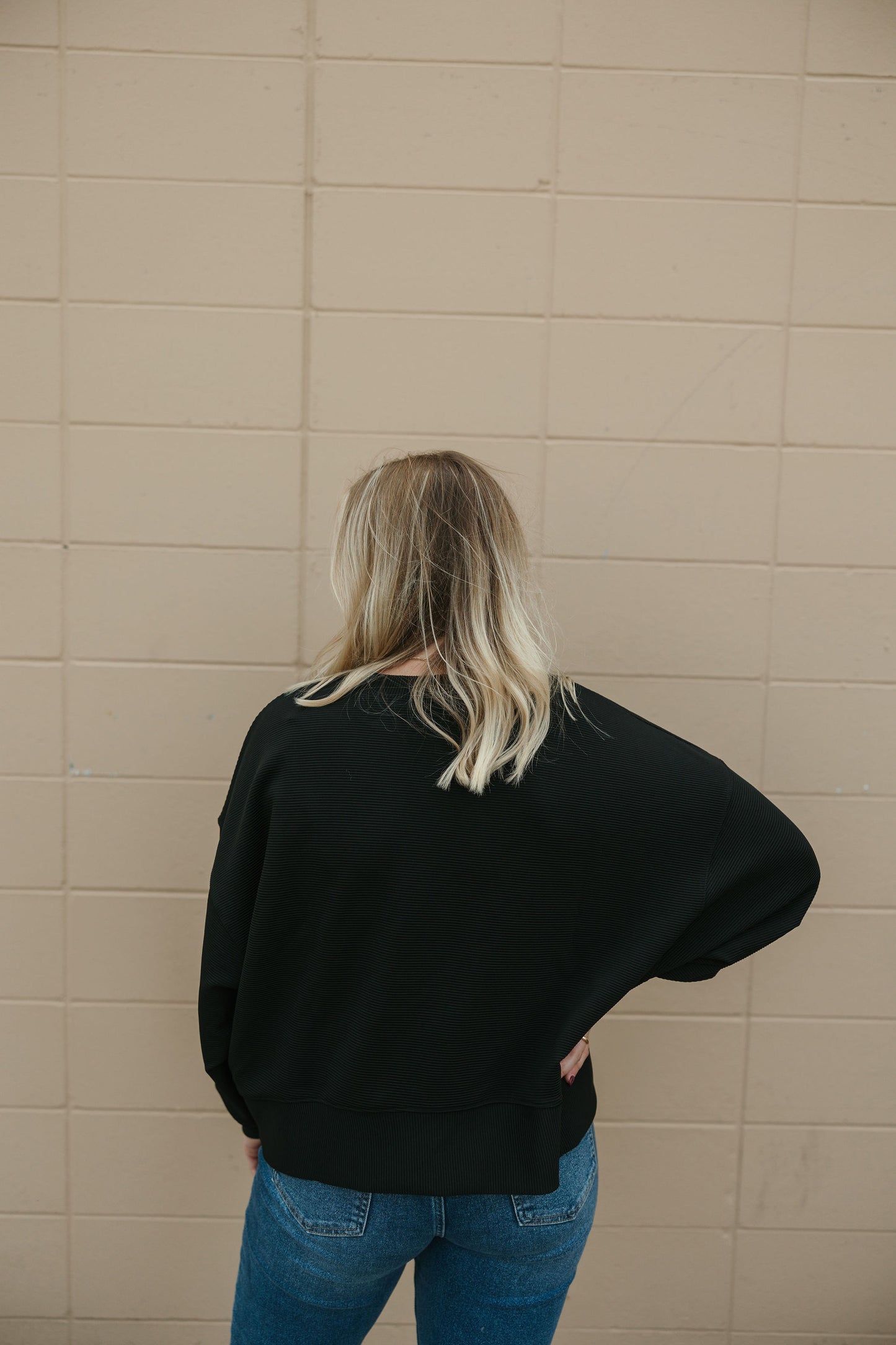 Black Ribbed Pullover