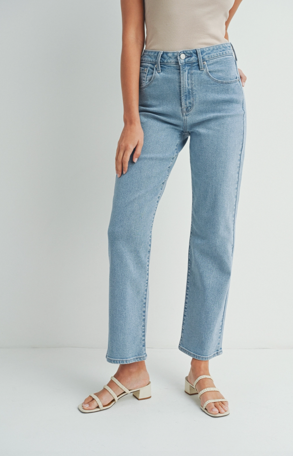 High Rise Relaxed Straight Jean